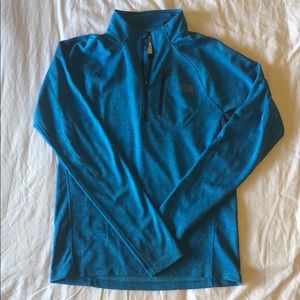The North Face Flash Dry 1/4 Zip Pullover